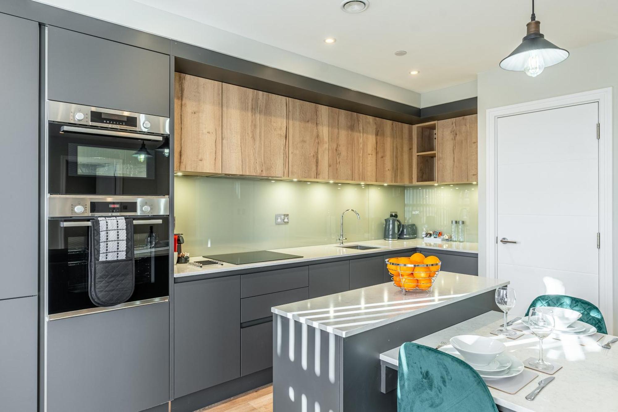 Bond House By Celador Apartments Reading Exterior foto